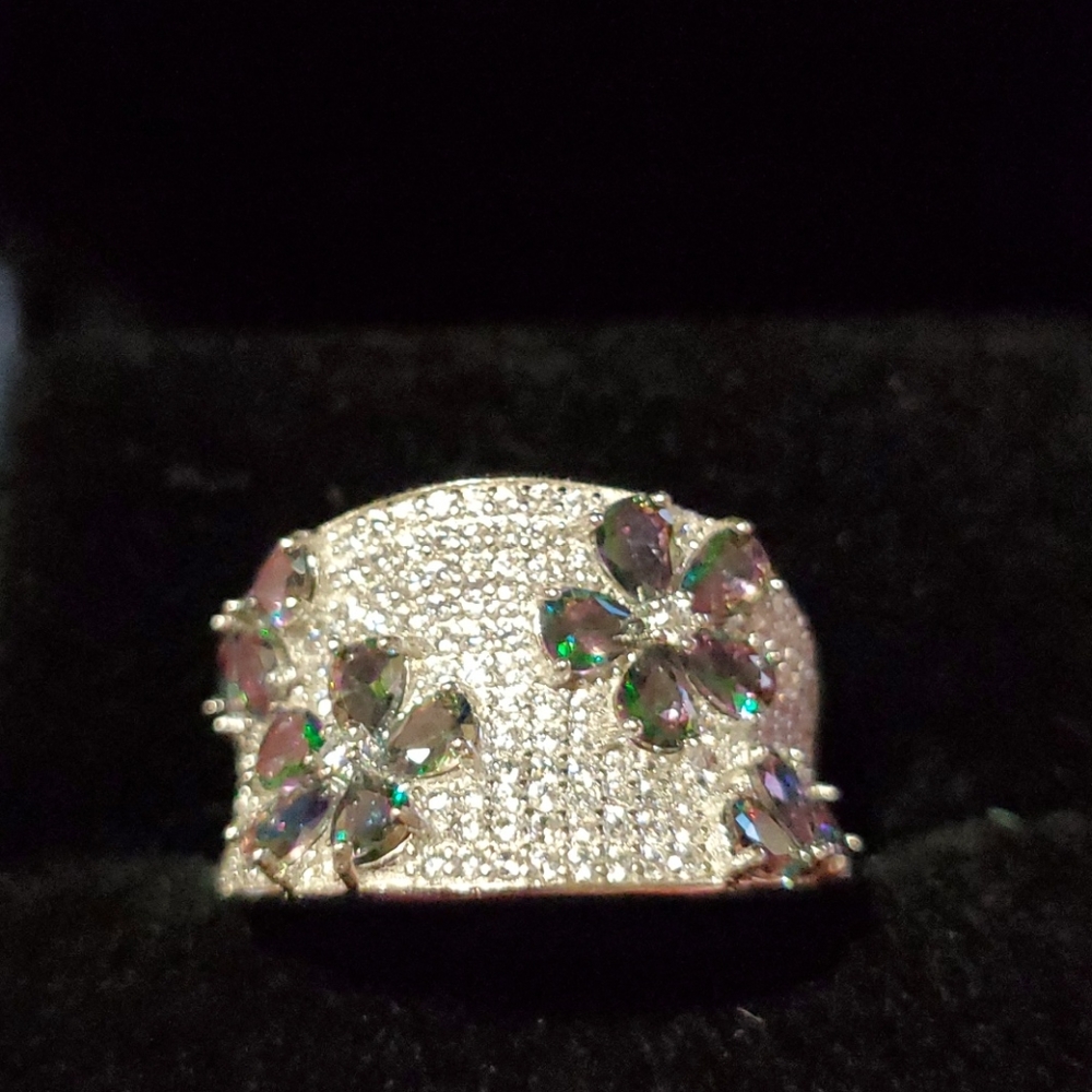 NEW SS  FLORAL RING IN